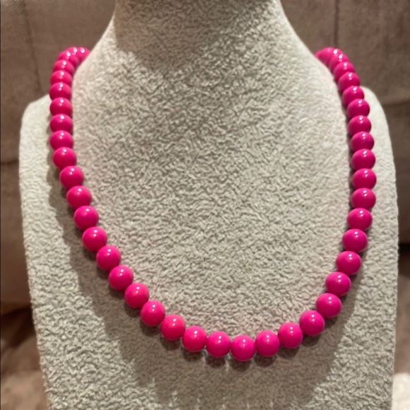 Vintage Jewelry - 80’s Vibrant Pink Beaded Necklace Jewelry 20” Vintage